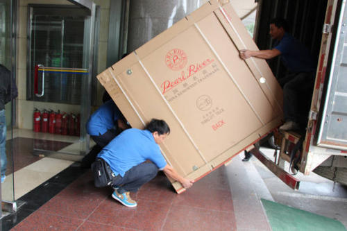 行唐钢琴贵重工艺品无忧运